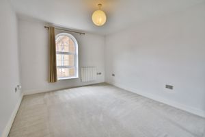 Master bedroom- click for photo gallery